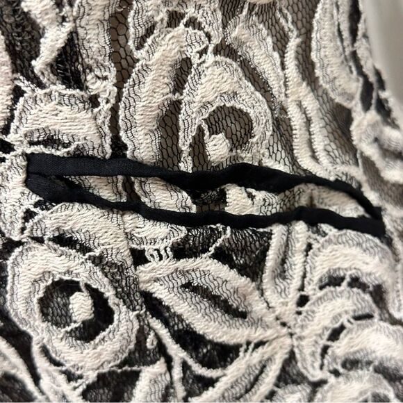 INC International Concepts Women’s Flower Lace Sheer Jacket in the Size Small - Picture 8 of 12